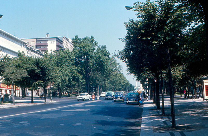 Lisbon-Avenida_da_Liberdade-1968