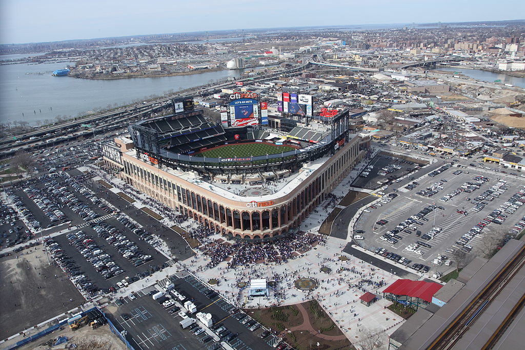 Citi Field, New York: vista aerea il giorno dell'inagurazione (13 aprile 2009)