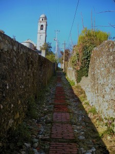 Una crosa [CC-BY-SA-3.0]