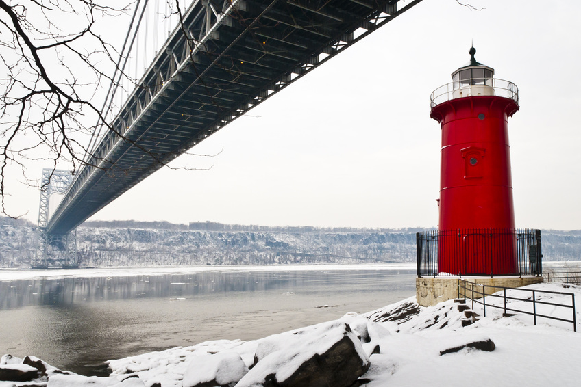 Ponte George Washington e little Red Lighthouse - NY