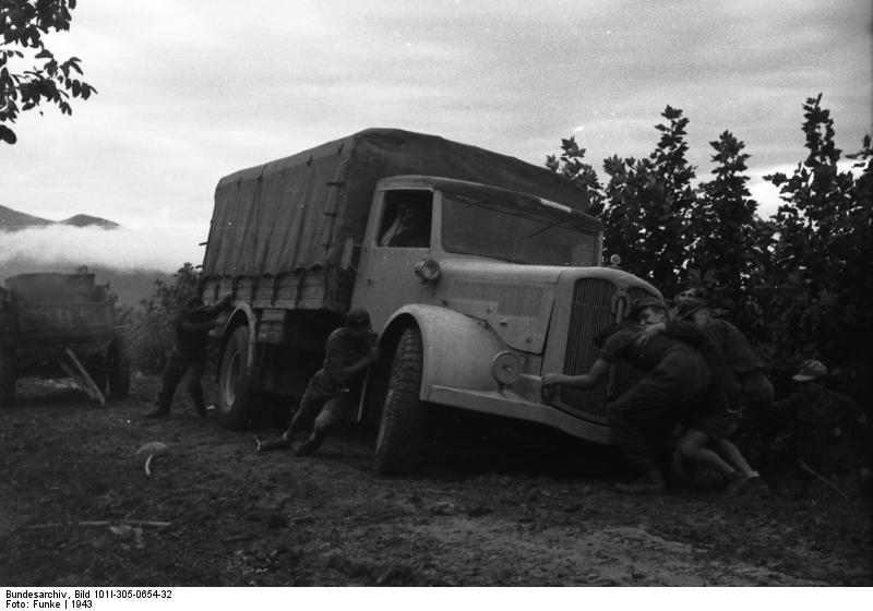 Italien, motorisierte Truppen