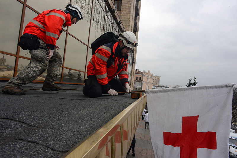 red-cross-kiev-feb-2014