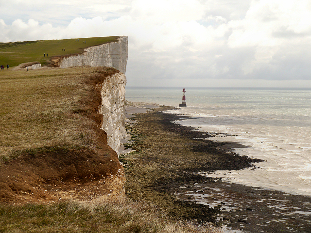 © D. Dixon/Geograph CC-BY-SA 2.0