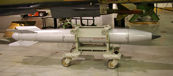 B-61_bomb