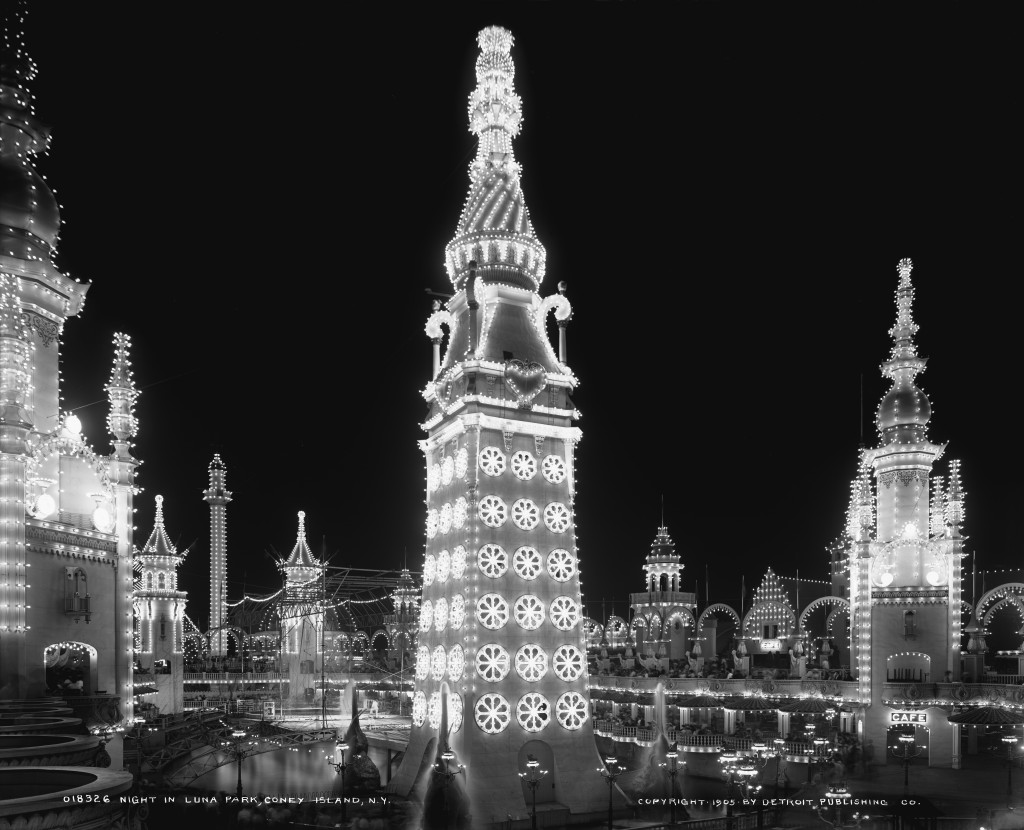 Il Luna Park di Coney Island, 1905.