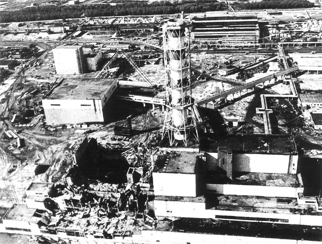 Centrale di Černobyl’ (CNPP): il reattore 4 distrutto, 28 aprile 1986.