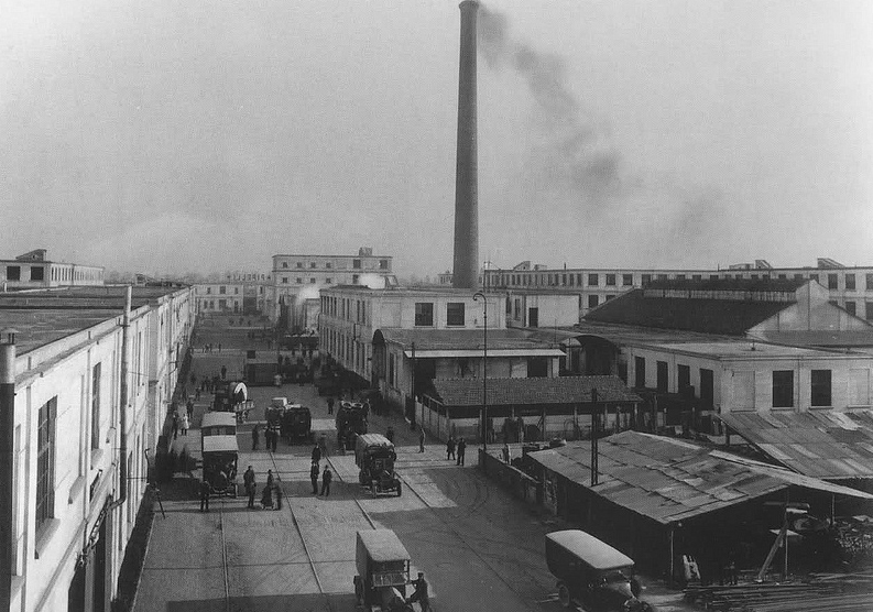 Gli stabilimenti Pirelli alla Bicocca, 1922.