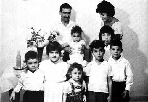 Eli Cohen con la sua famiglia.