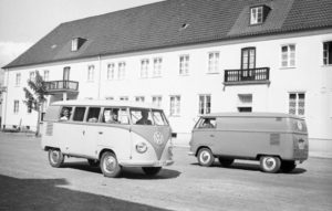 Volskwagen Type 2 in versione minibus e furgone.