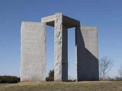 Georgia Guidestones: istruzioni per l'apocalisse